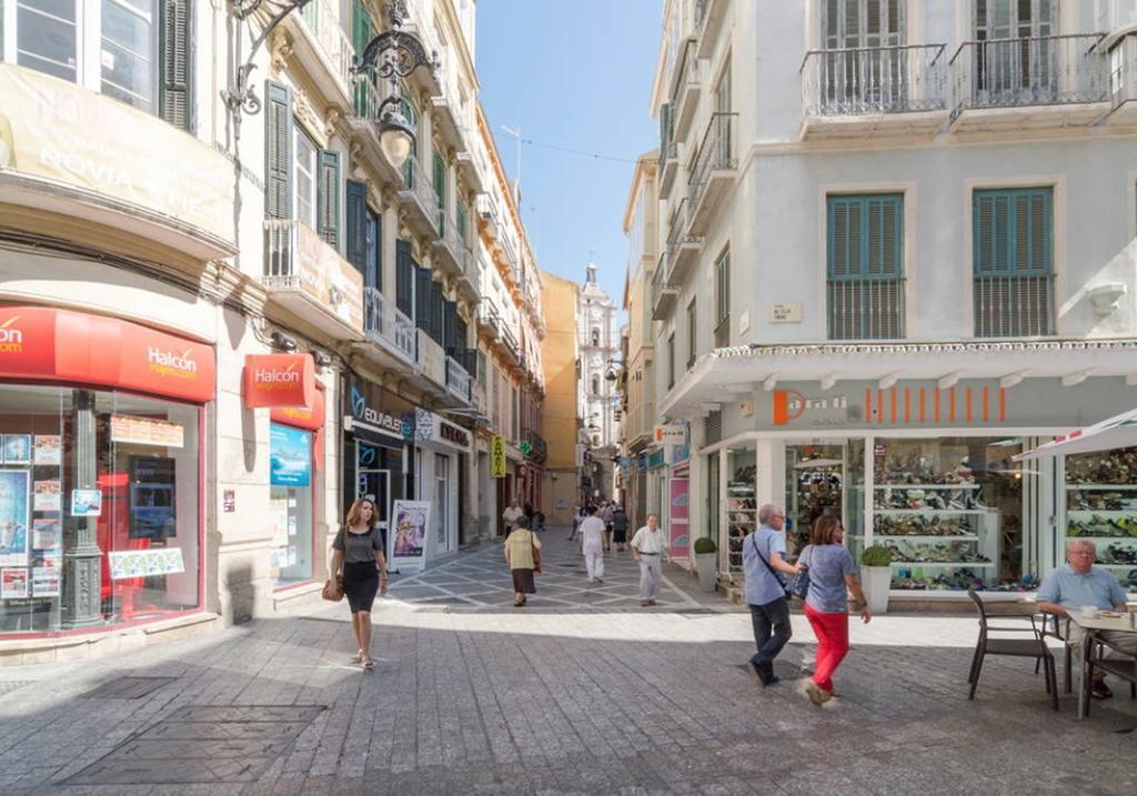 Amazing Apartments Malaga Center Bagian luar foto